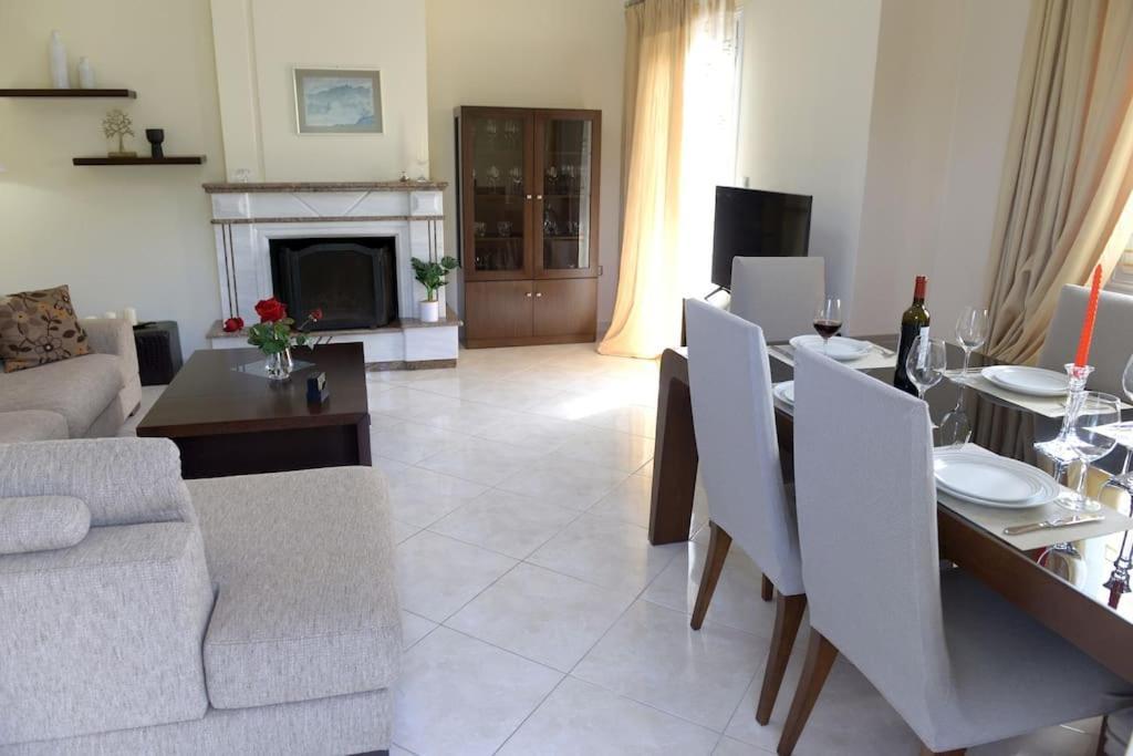 Simos' Sea View House Villa Nikopolis ภายนอก รูปภาพ